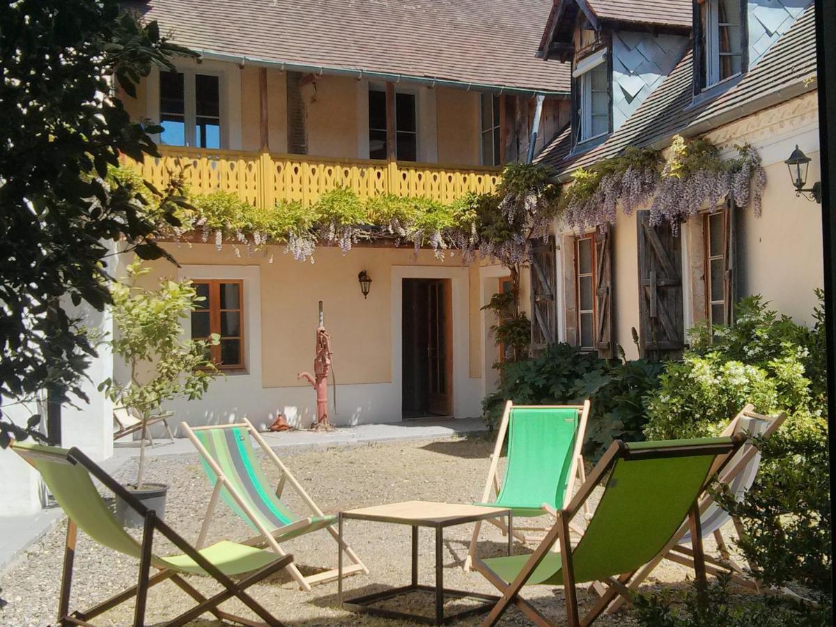 Bed and Breakfast De L'Autre Cote Garlin Экстерьер фото