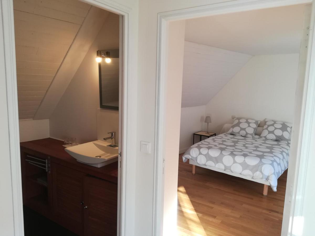 Bed and Breakfast De L'Autre Cote Garlin Экстерьер фото